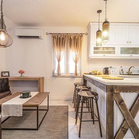 Ferienwohnung Stylish 1Bd Flat With A Terrace Near The Centre Of Plovdiv By Flat Mаnager Exterior foto