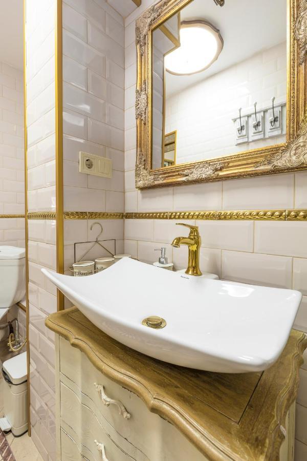 Ferienwohnung Stylish 1Bd Flat With A Terrace Near The Centre Of Plovdiv By Flat Mаnager Exterior foto
